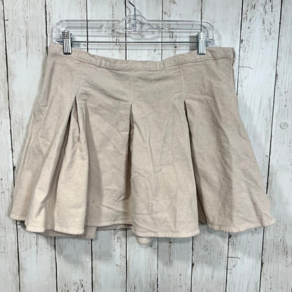 SO Goods For Life Junior's Mini Skirt Tan Beige Corduroy Pleated‎ Casual Size 17